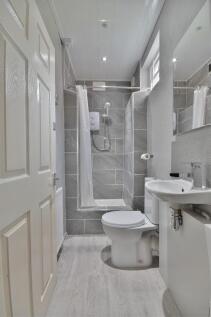 8 BED STUDENT HOUSE SHARE - CROOKESMOOR photo 4