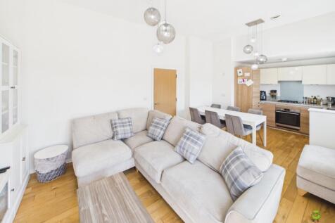 Presented by Clinton at EweMove Bexleyheath and Da