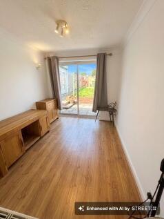 Hyde Avenue, Thornbury, BS35 photo 4