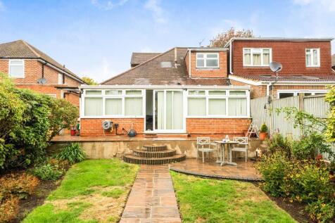 Davidson Frost-Wellings, DFW, Wychwood Avenue, HA8