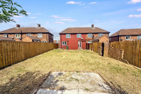 Cook Crescent, Murton, Seaham, Durham, SR7 9QQ photo 3