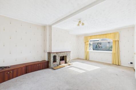 CAM04201G0-PR0109-STILL012