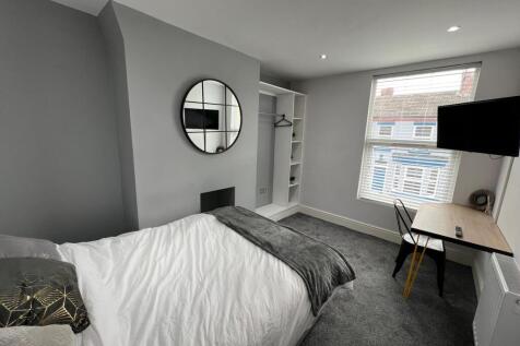 Brookdale Road, Liverpool, L15 photo 4