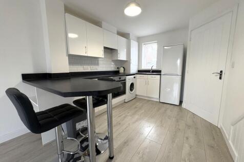 Littleworth Close, Tithebarn photo 5
