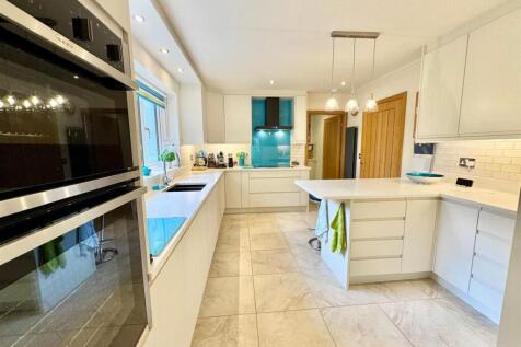 PHOTO-2025-06-05-23-24-41 (30).jpg