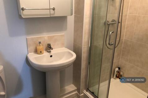 En Suite Bathroom