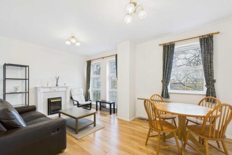 CAM03741G0-PR0135...