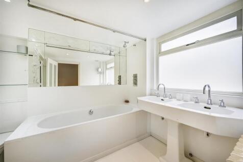 S&amp;P Kensington Lettings Flat B, 15 Cheniston Garde