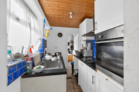 12 Linden Terrace Gainsborough Dn21 1jq-052 T202609041806.jpg