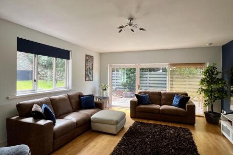 6 Rutherfurd Close, Kirkcudbright - Williamson and