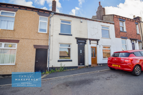 Renovated Two Bedroom Mid Terrace Property in Sou