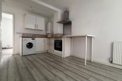 139 Marldon Road, Paignton photo 3