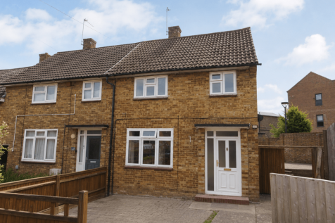 Ashburnham Close, Carpenters Park, Watford, Hertf