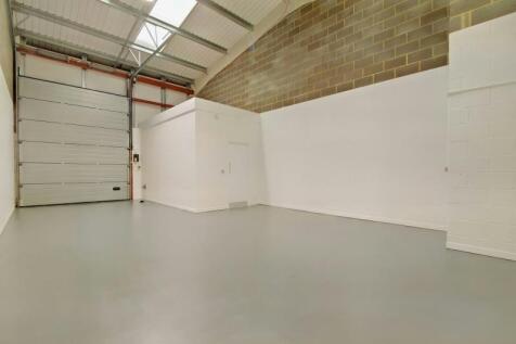 Light Industrial to rent Image 11