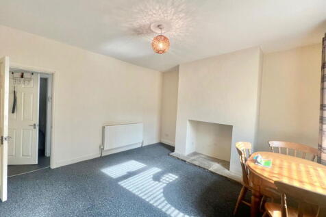 James Street, Barnsley, South Yorkshire, S71 1BL photo 3