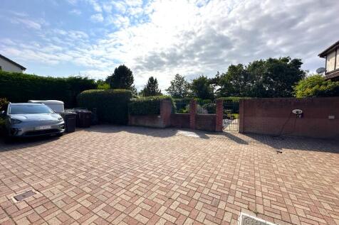 Property Image 36