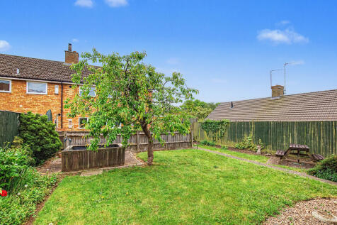 Rear Garden - Ang...