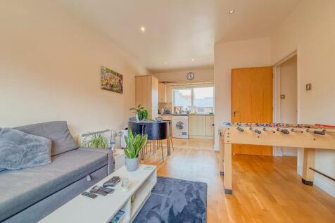 Kitchen/Reception
