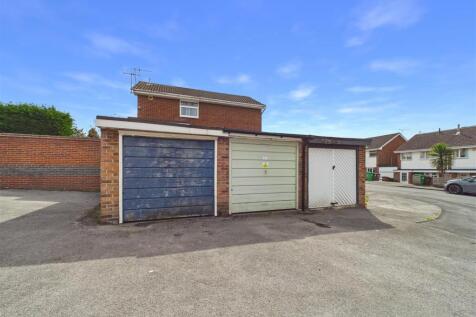 Garage Block