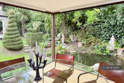 Dining Area Overlooking Pond