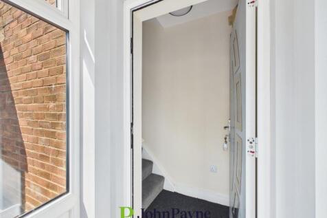 Willow Grove, Tile Hill, Coventry, CV4 photo 3