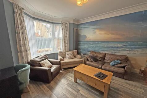 Living room a1.jpg