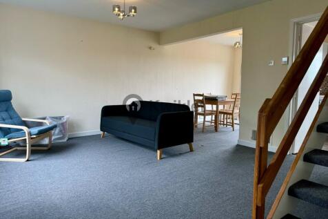 Holywell Road, Tonteg, Pontypridd photo 4