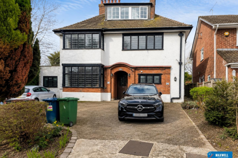 HOUSE FRONT.png