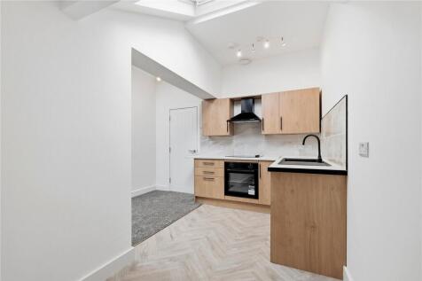 Kitchen - Dining
