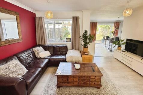 Burnett  Road, Trowbridge photo 3