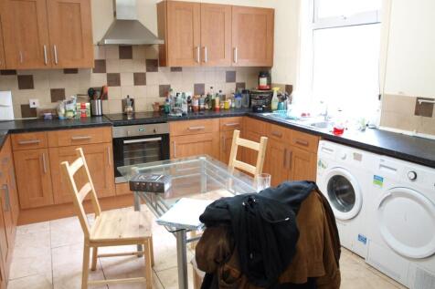 6 Bedroom Terraced in LS6 1HS