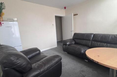 WhatsApp Image 2025-12-16 at 11.27.53 (3).jpeg