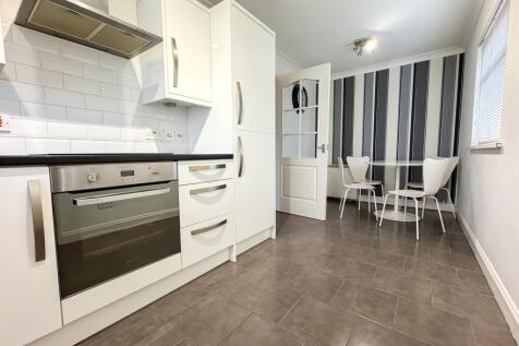 Woodford EweMove Thornaby-1
