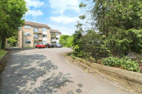 Two Bedroom Top Floor Flat To Rent