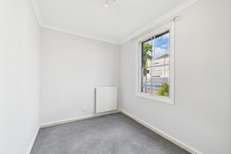 Playhouse Court, Bath Road, Cheltenham, GL53  photo 4