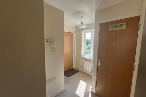 Pastures Avenue, Weston Super Mare, North Somerset photo 5
