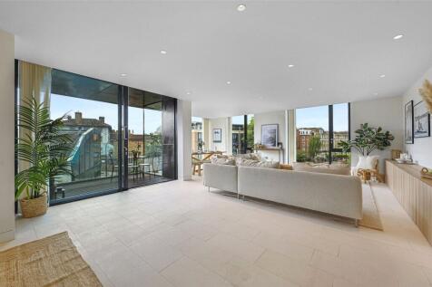 Kitchen/Reception