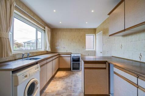 KITCHEN BREAKFAST ROOM