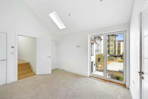 First Floor Rear Bedroom