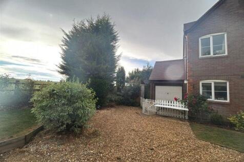 Redbourn Road, St Albans, AL3 photo 4