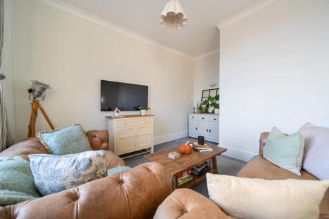 1372151-17-68fb41...