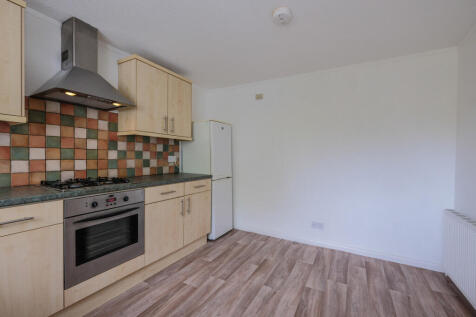 Dining kitchen alternative view