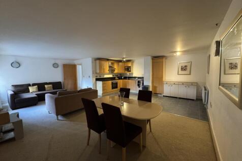 Gainsborough House, Cassilis Road, Tower Hamlets, London photo 3