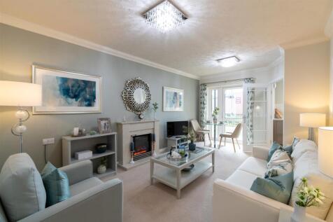 Living Room 1.jpg