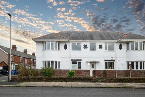 128 Oxford Street (11 of 11).jpg