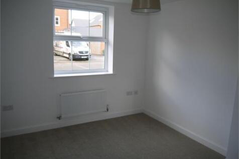 Angell Drive, Market Harborough photo 4