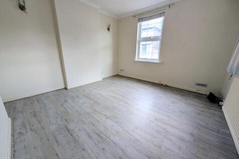Lime Tree Place, Stowmarket photo 3