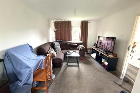 Chatsworth Road, Eastleigh photo 3