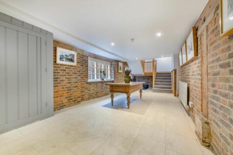 Communal Entrance Hall