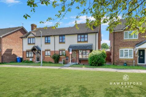 Vaughan Drive, Sittingbourne - Front